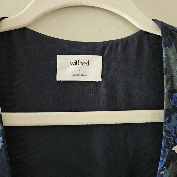 Aritzia Wilfred Aubagne Floral Blue Green Cut Out Midi Long Sleeve Dress Size 0. - Picture 15 of 16